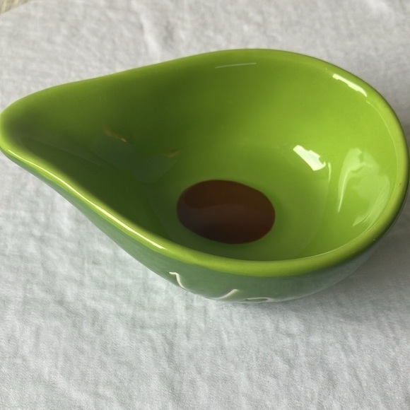 Rae Dunn: Ceramic Vegetable Measuring Cups- 1/4, 1/3, 1/2, 1 cups - Picture 12 of 16